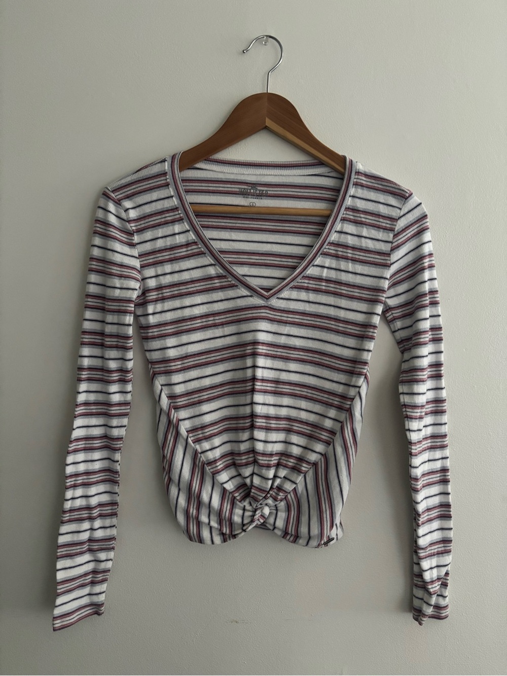 Hollister White Striped V-Neck Twist Front Long Sleeve Top